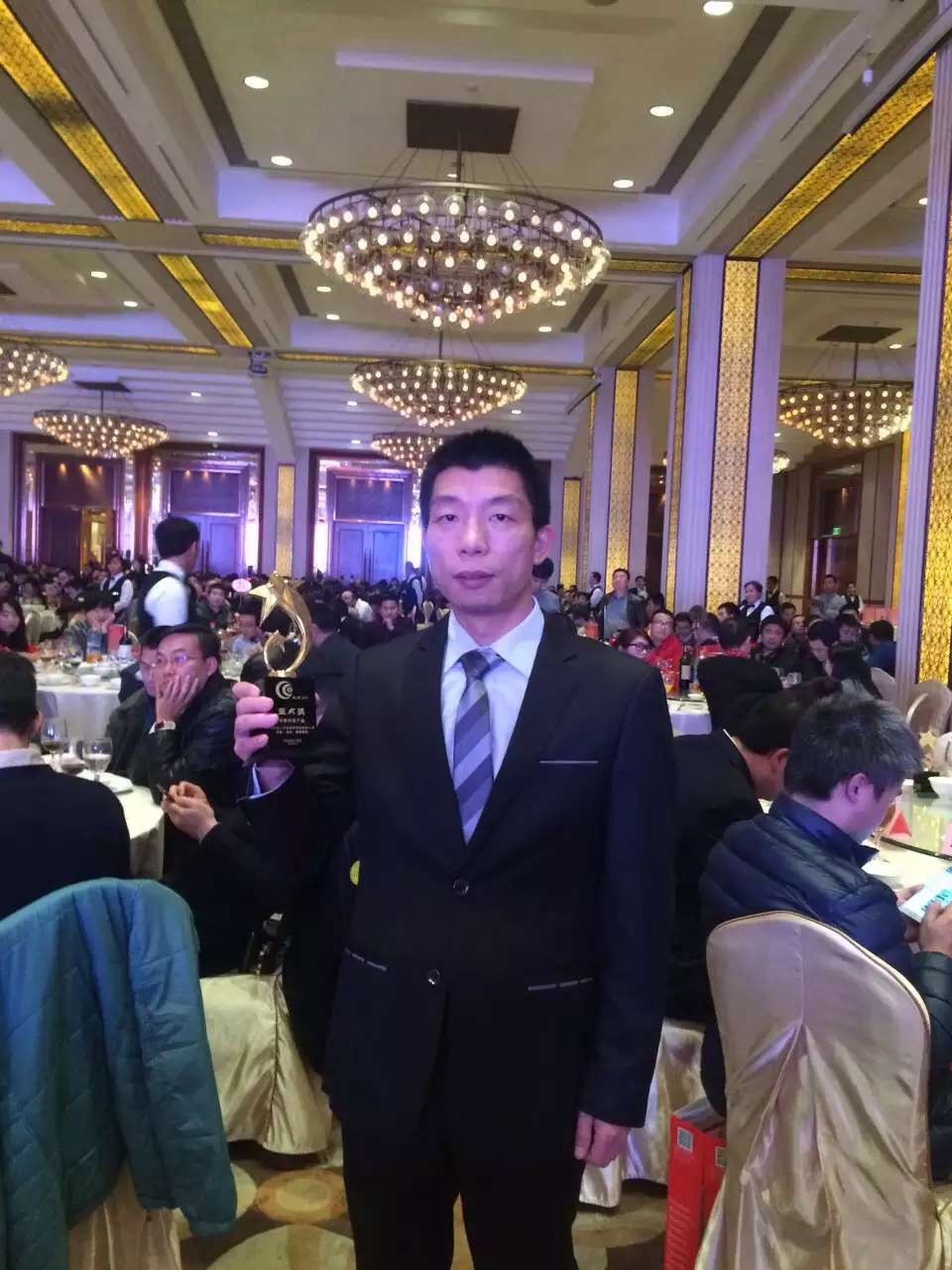 YH533388银河科技董事长陈小林