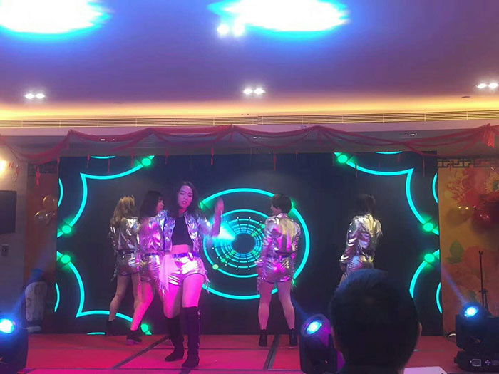 YH533388银河科技年会精彩节目